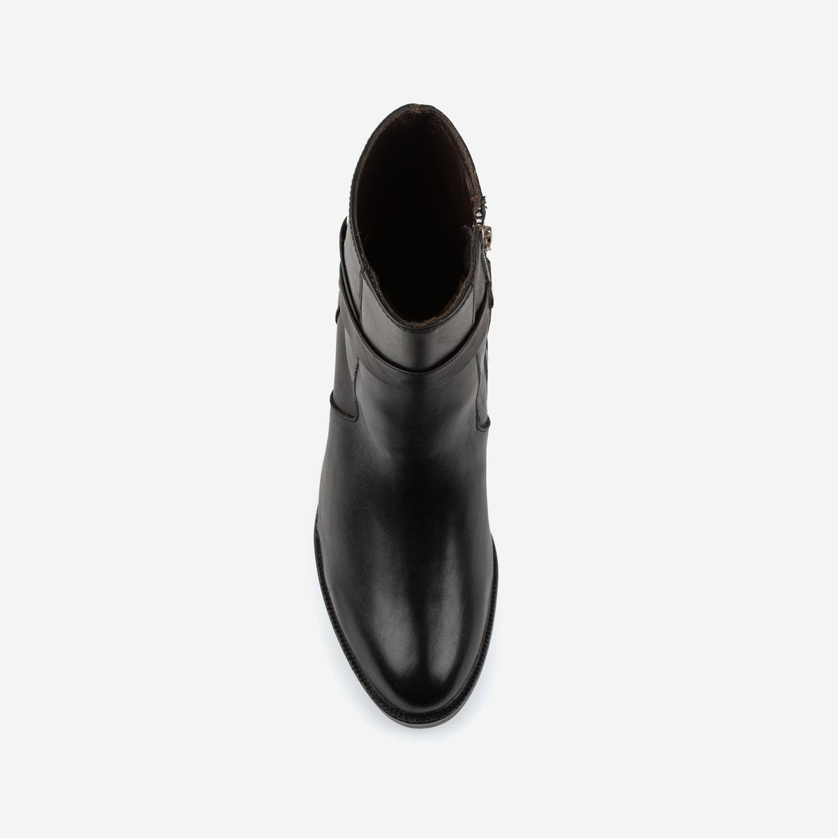 Alessia · Negro